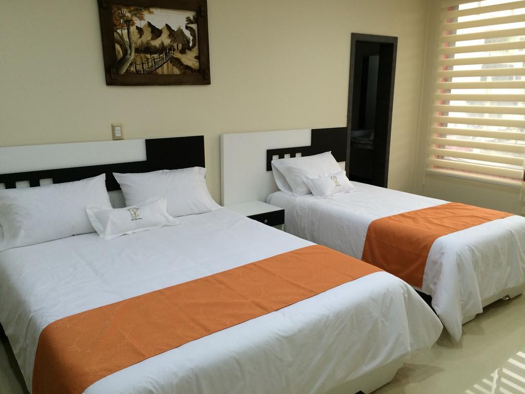 Hotel Joya De La Selva Tena Chambre photo